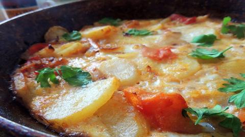 картофель, запечённый с помидорами Монастырская кухня: картофель, запечённый с помидорами