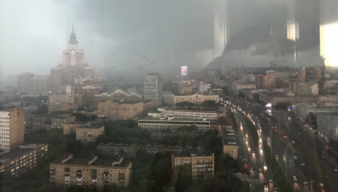 Ливень в Москве