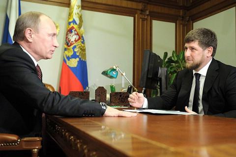 Кадыров раскрыл детали разговора с Путиным после смерти отца