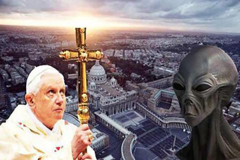 Ученые: На старинных иконах обнаружены изображения НЛО