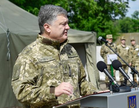Петр Порошенко
