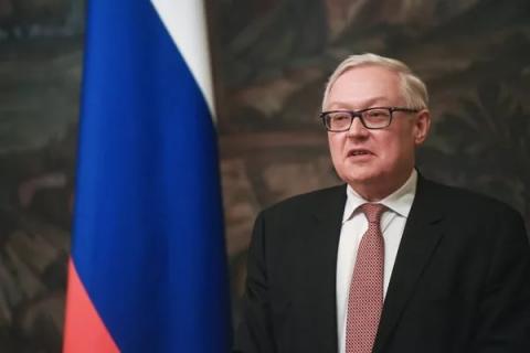 США не снимут санкции даже за выкинутый белый флаг России санкции против России