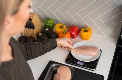 О куриной грудке начистоту: почему этот продукт опасен для здоровья?