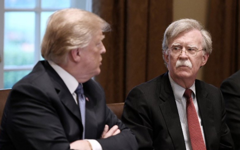 Кто временно заменит Болтона на посту советника Трампа, назвали в Белом доме