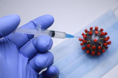 Эпидемиолог одним фактом разбила доводы противников вакцинации