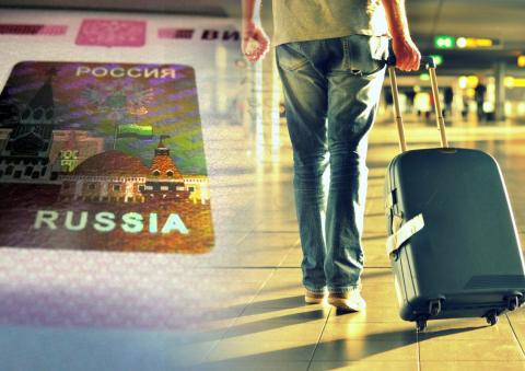 Коллаж: виза, мужчина, турист, чемодан