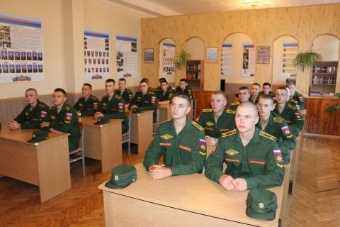Военные