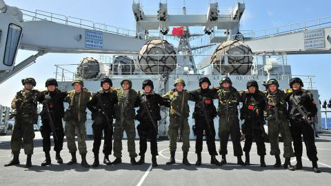 Солдаты армии России и Китая