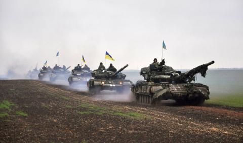 Военный эксперт увидел знак в исчезновении танков с Донбасса
