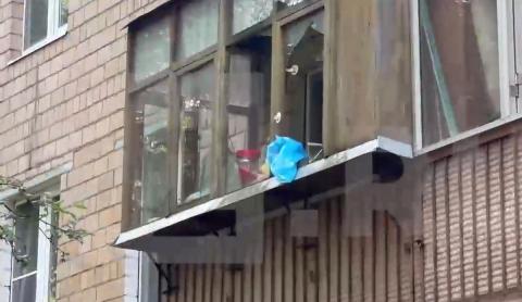 МЧС России: В квартире дома на западе Москвы взорвался неизвестный предмет