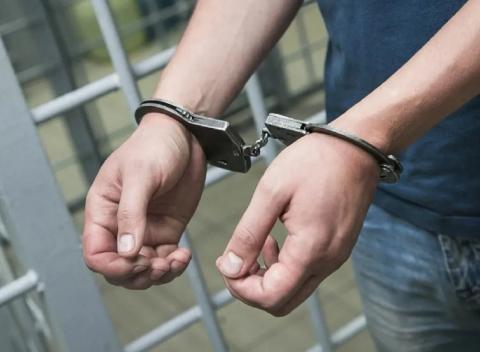 В Ростовской области мужчину взяли с поличным при передаче взятки полицейскому