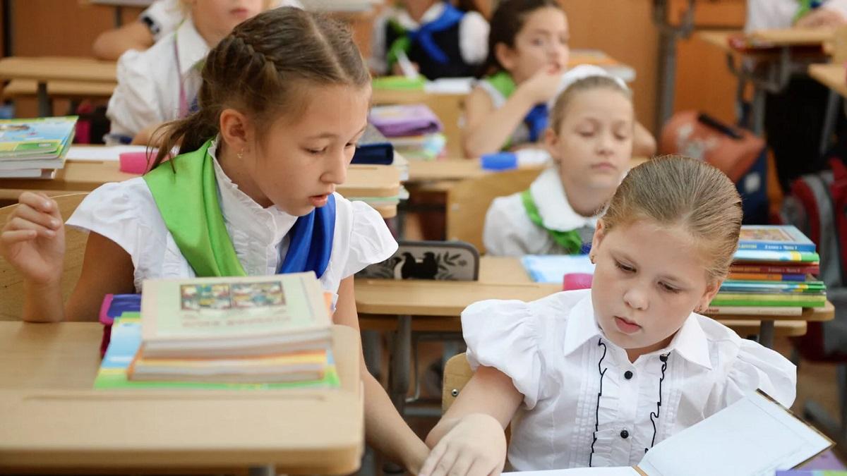 Педиатр Алексенцева: Дети чаще подвержены заражению гельминтами Школа дети
