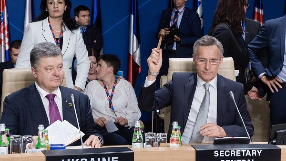 НАТО собралось гарантировать Украине проход через Керченский пролив В НАТО пообещали прибрать к рукам Керченский пролив
