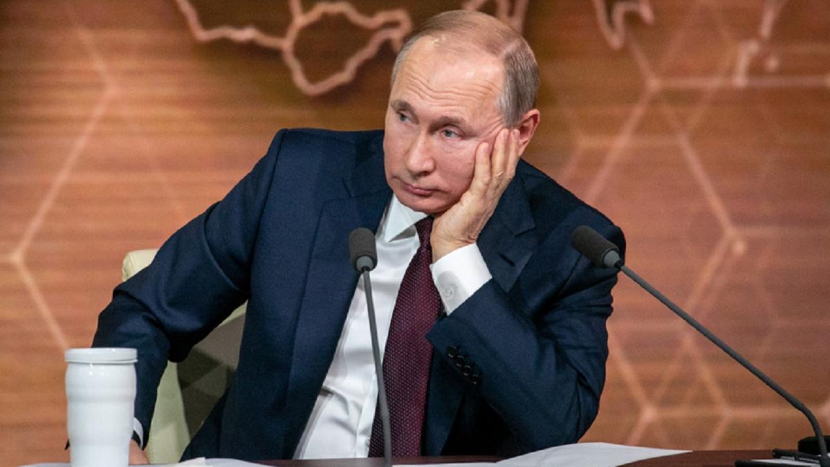 Президент раскритиковал чиновников Крыма Путин раскритиковал чиновников Крыма
