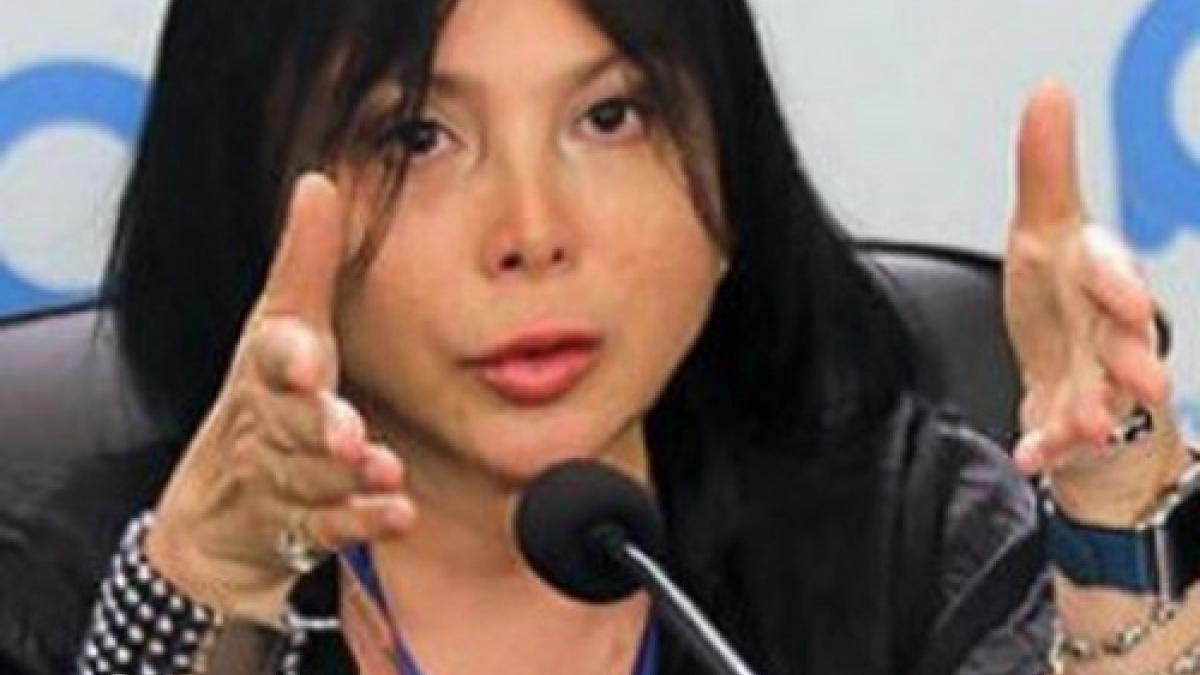 Столичная чиновница считает, что россияне мало вложили в бюджет, поэтому не могут требовать из него помощи Московская чиновница усомнилась во вкладе россиян в бюджет. «Вы туда что-то вложили, чтобы из него брать?»