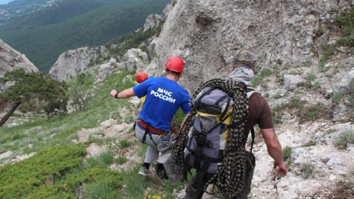 В горах Крыма потерялась группа глухонемых туристов В горах Крыма потерялась группа глухонемых туристов