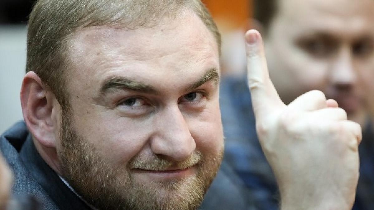 Арашуков знает, кто заказал его "оговор" перед властями Сенатор Арашуков знает, по чьему заказу его оговорили