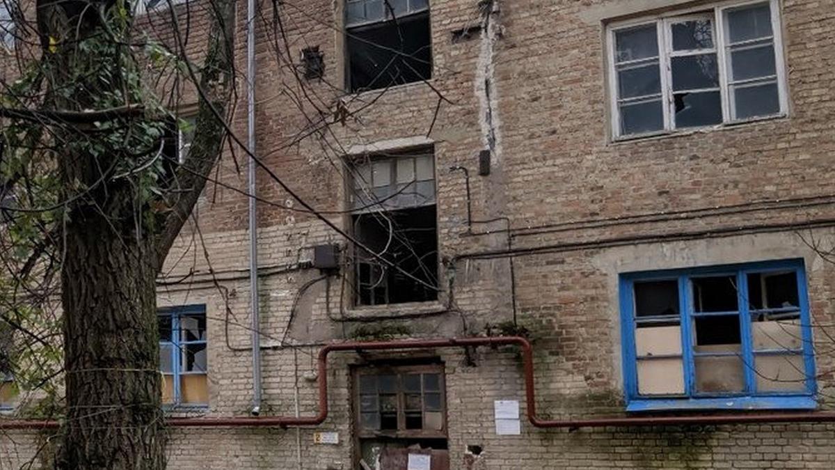 В Ростове-на-Дону на ближайшее время запланирован снос 21 аварийного дома Аварийный дом в Ростове-на-Дону