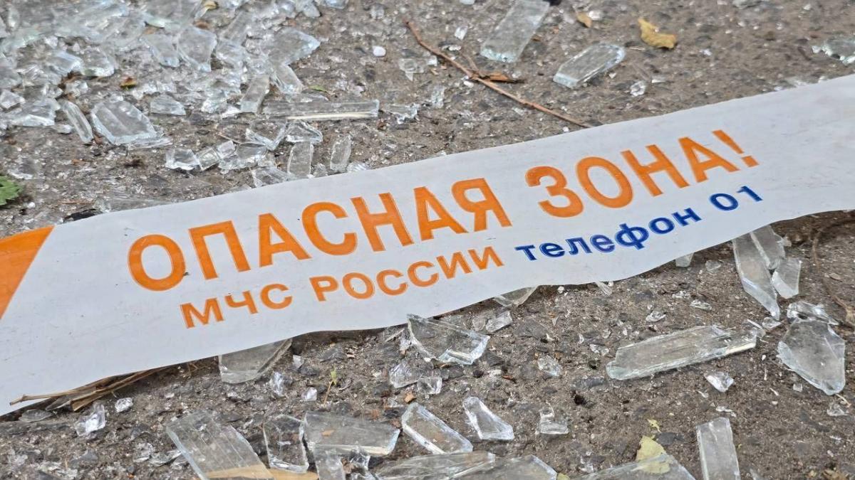 ВСУ атаковали здание телефонной компании в ЛНР, под завалами могут быть люди