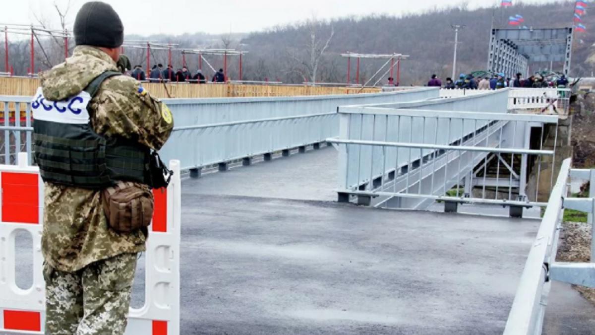 КПП ЛНР Ростовчане жалуются, что не могут попасть в Донбасс