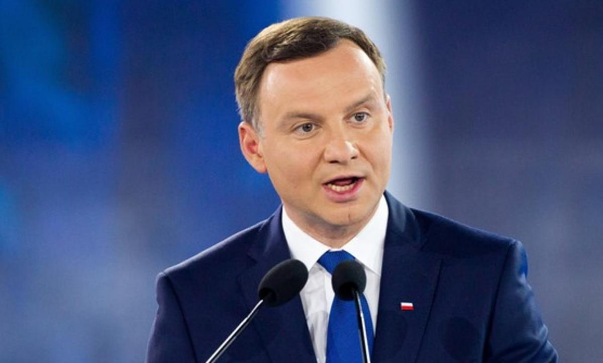 РИА Новости: Варшава продолжает раскалывать Евросоюз