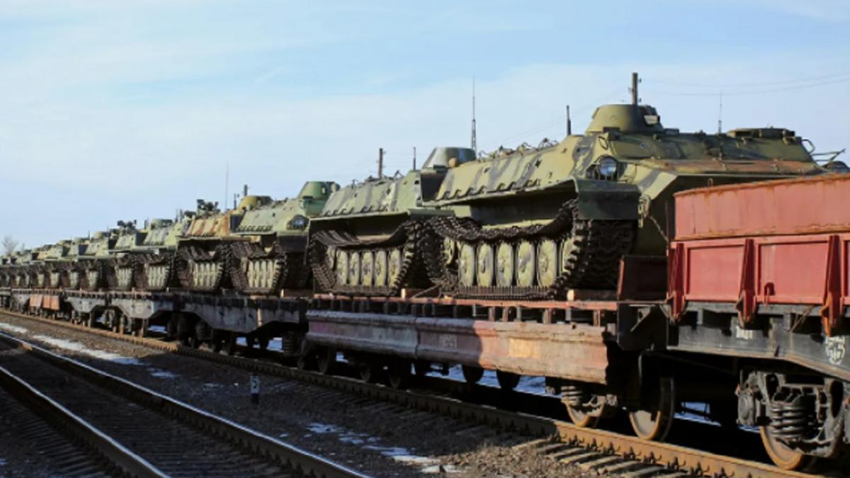 Эшелон с танками Место дислокации танков в роликах о переброске к Украине
