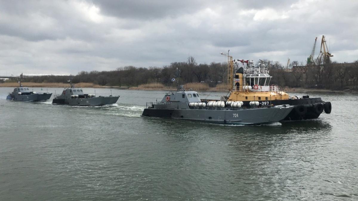 Проход Каспийской флотилии по реке Дон в Азовское море каспийский флот