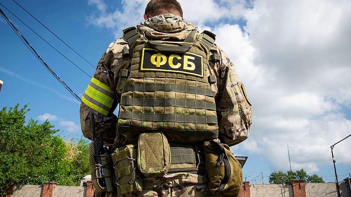 В Чувашии сотрудники ФСБ предотвратили теракт Сотрудник ФСБ