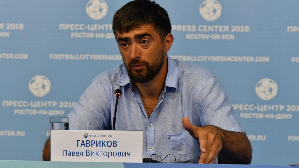 Из-за эротической фотосессии уволили директора "Ростов-Арены" Источник: директор «Ростов Арены» уволен за проведённую эротическую фотосессию