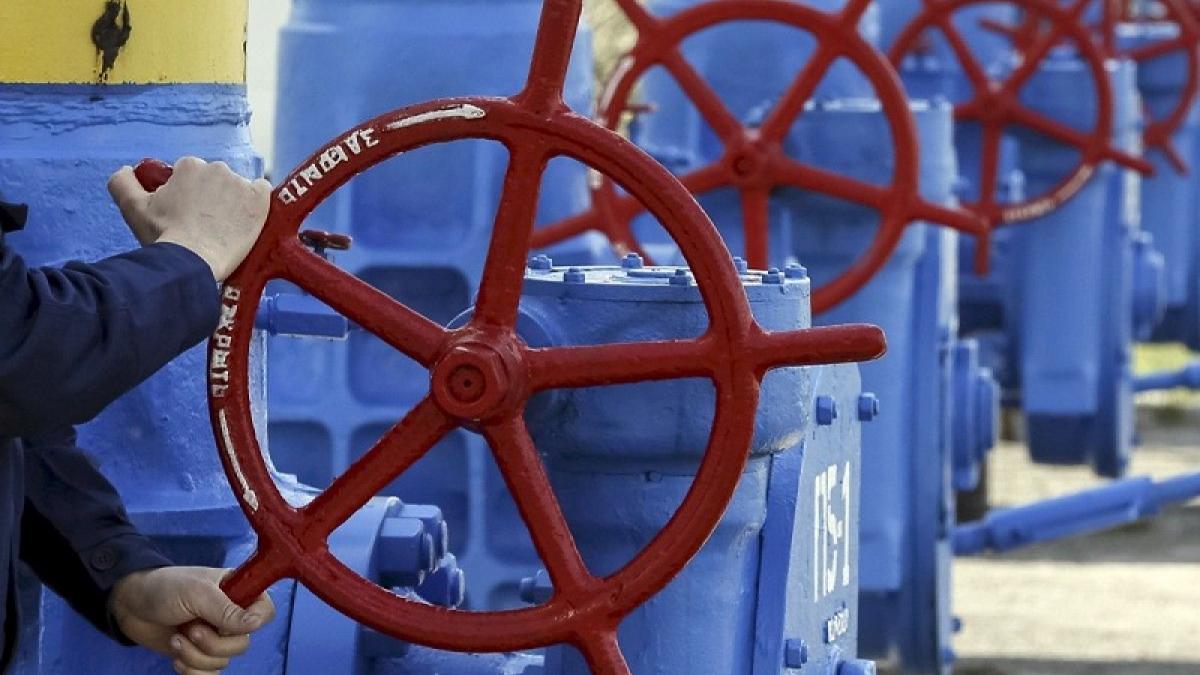 Москва объяснила, с чем связано сокращение транзита газа через Украину Москва объяснила, с чем связано сокращение транзита газа через Украину