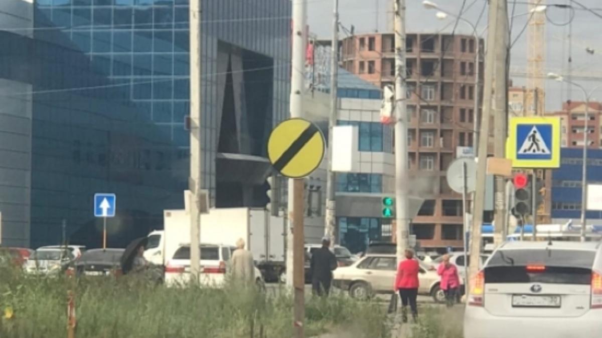 В ГИБДД Астрахани озвучили вывод по странным дорожным знакам в городе Полиция Астрахани прокомментировала странные дорожные знаки на дорогах