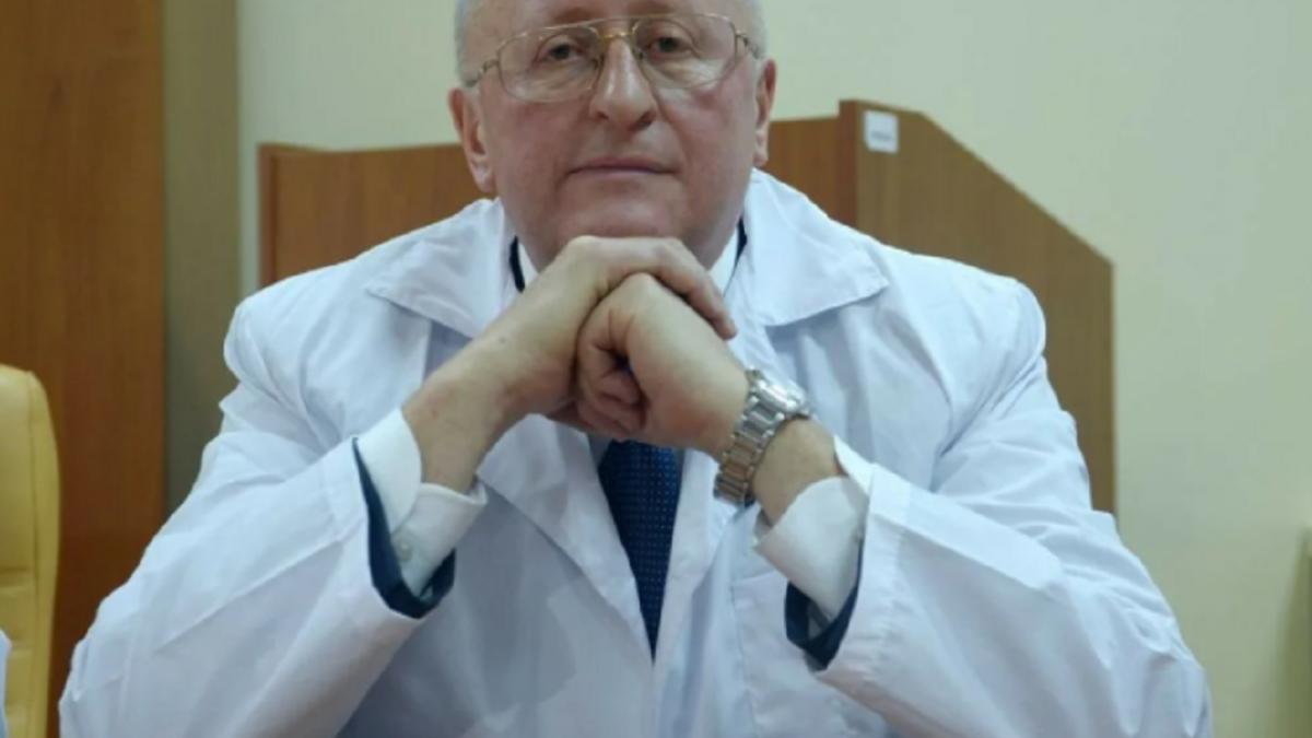Александр Гинцбург Александр Гинцбург НИЦ имени Гамалеи