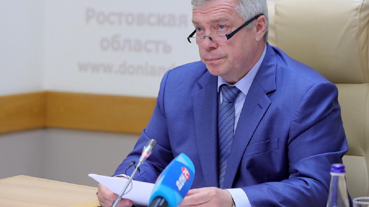 Губернатор Ростовской области снял часть ограничений по коронавирусу Губернатор Ростовской области Голубев