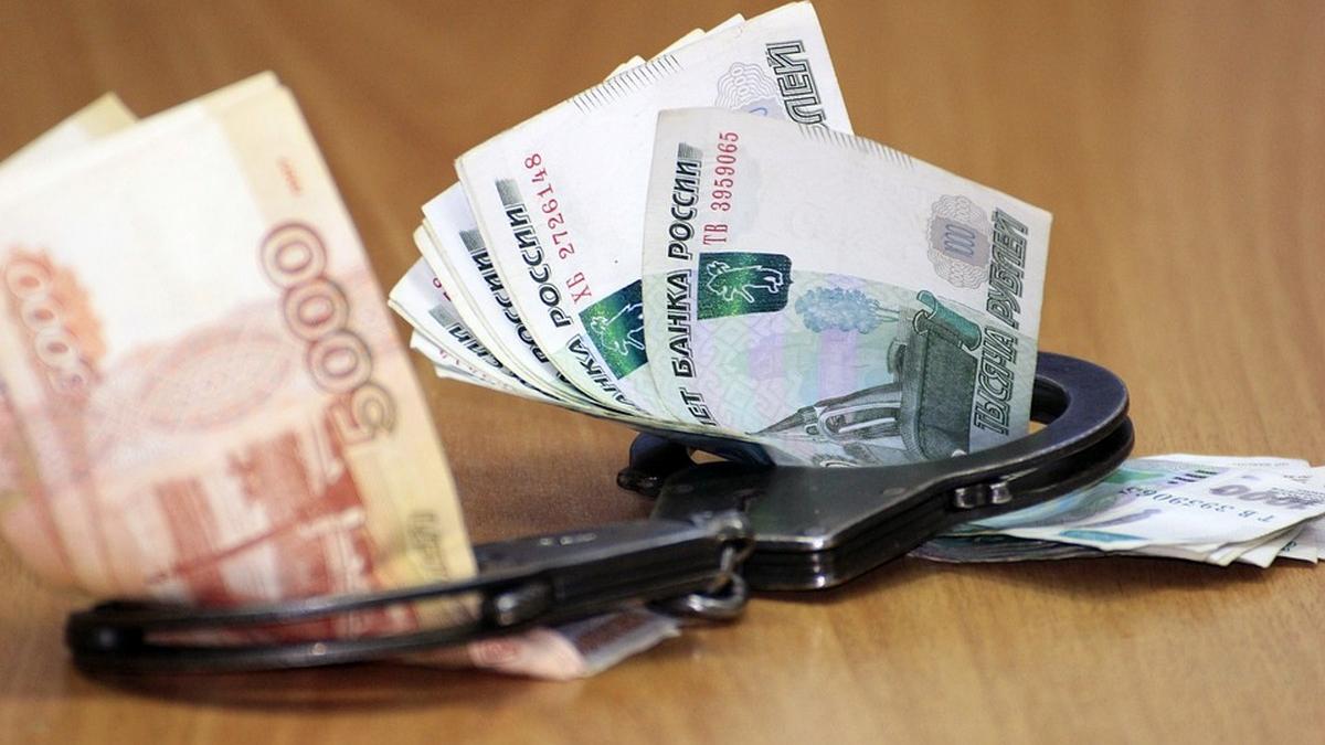 В Северной Осетии задержали начальника УФСИН по подозрению в хищении 3 млн рублей Наручники