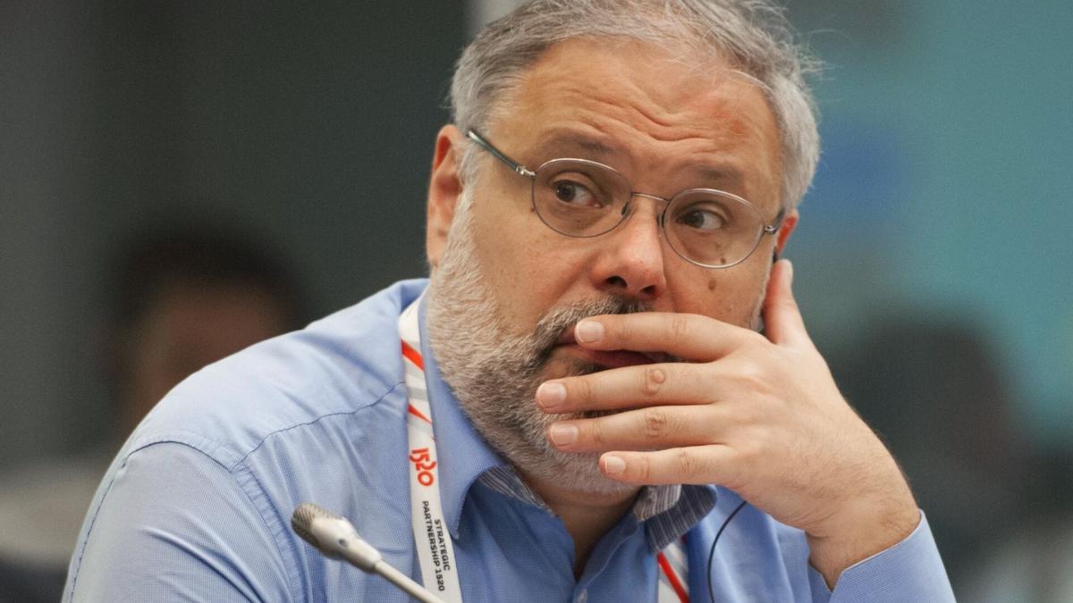 Экономист Михаил Хазин михаил хазин