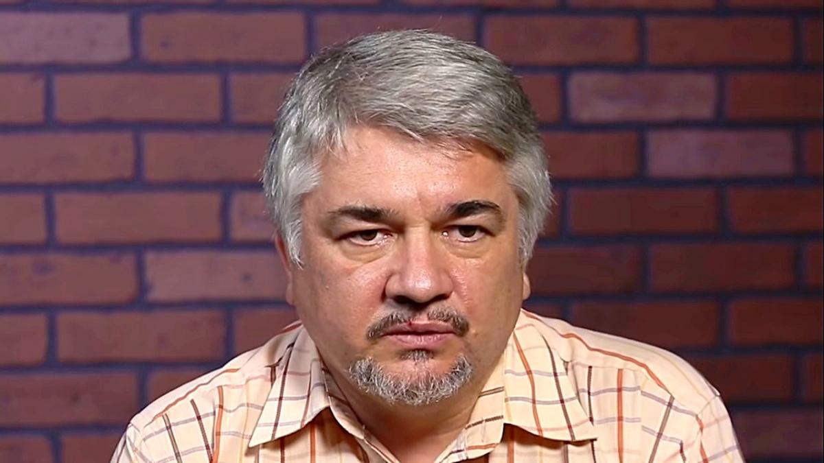 Политолог Ростислав Ищенко фото Ростислав Ищенко