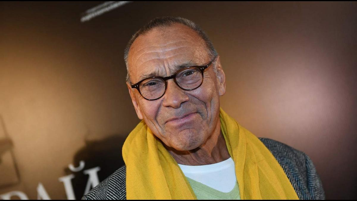Режиссер Андрей Кончаловский Андрей Кончаловский