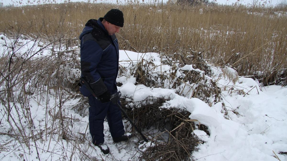 В подмосковье девушку нашли с выколотыми глазами