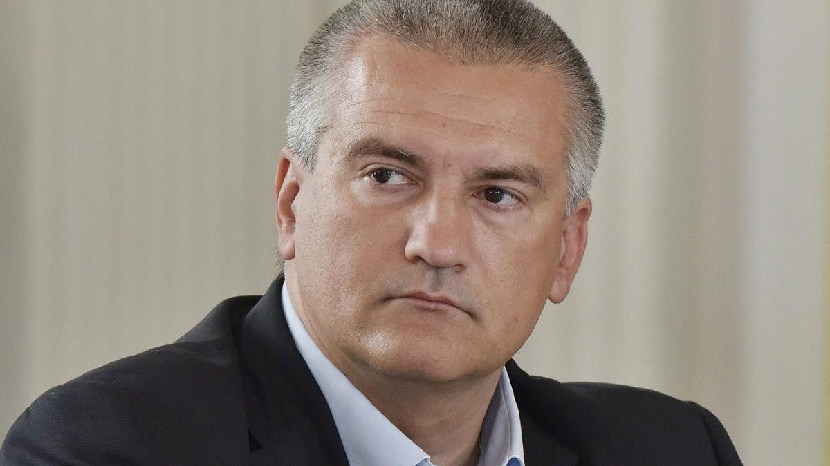 Крым остался без градоначальников и глав районов Крым остался без градоначальников и глав районов