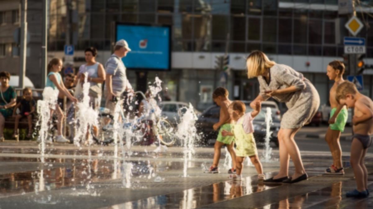 Купание в фонтане Купание в фонтане