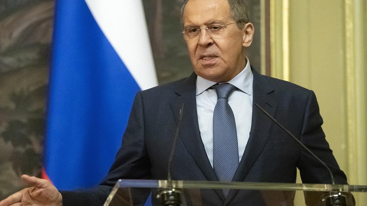 Лавров Лавров
