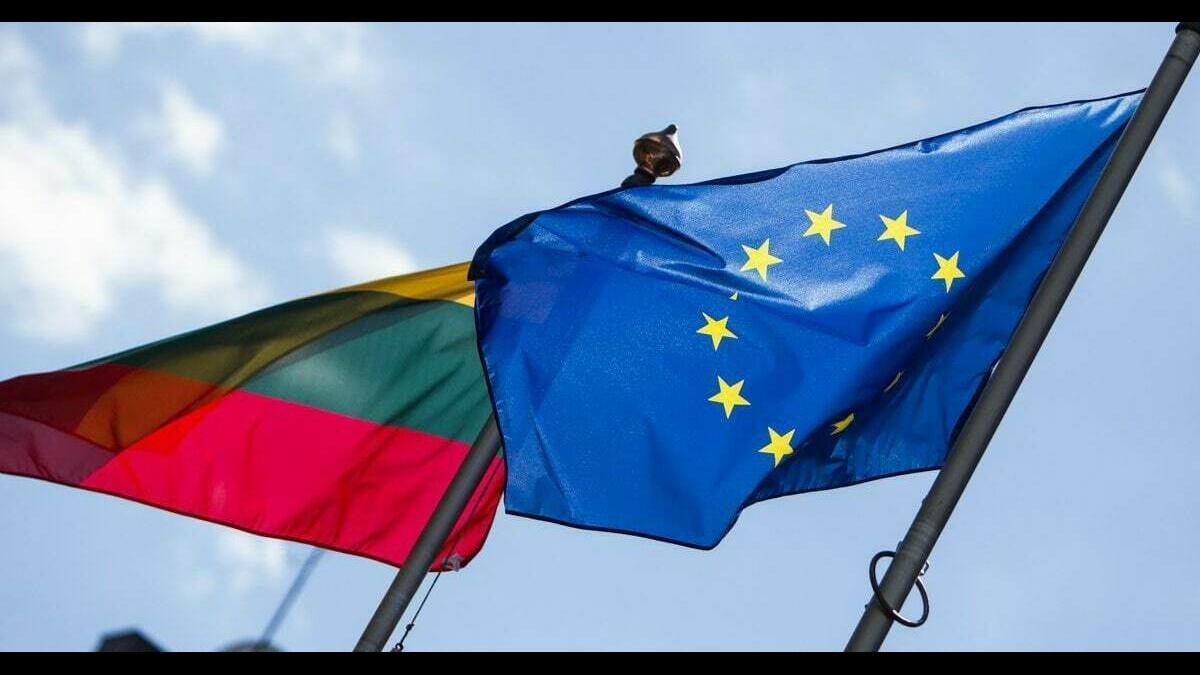 Флаги Литвы и ЕС Флаги Литвы и ЕС