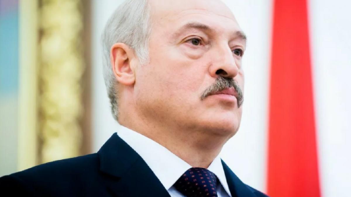 Президент Александр Лукашенко Глава Белоруссии Александр Лукашенко и его собака