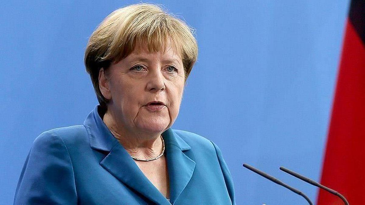 Меркель пояснила журналистам, почему она не носит защитную маску Ангела Меркель