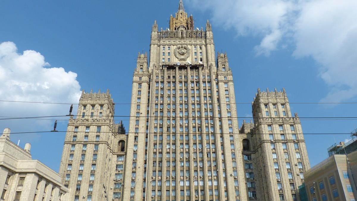 МИД сообщил о гибели российских военных специалистов в Сирии Здание МИД РФ