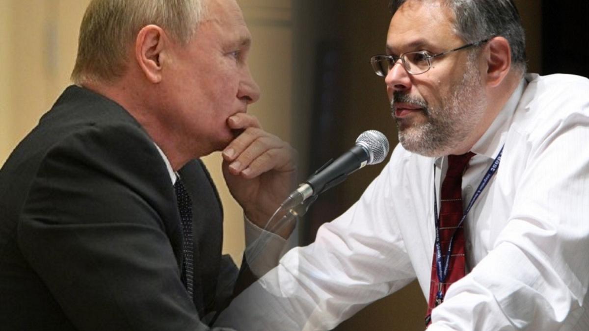 Что ждет Россию в сентябре, рассказал Хазин Хазин рассказал, что ждёт Россию в сентябре