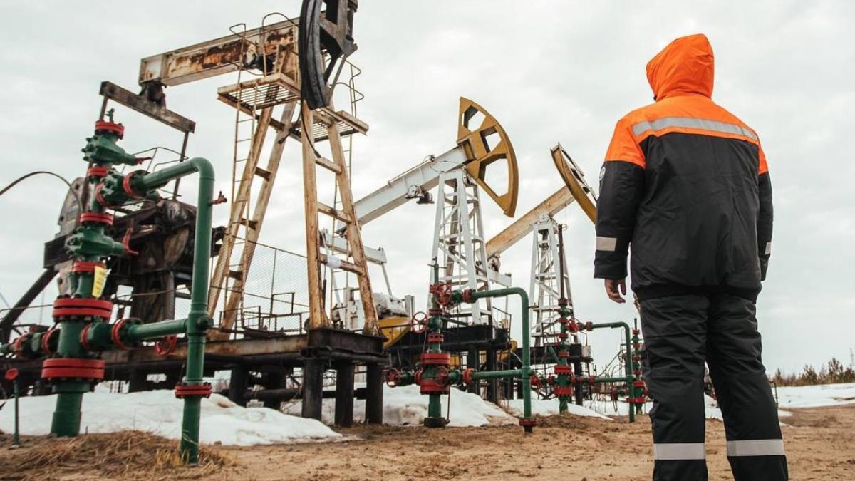 нефтяные вышки нефтяные вышки
