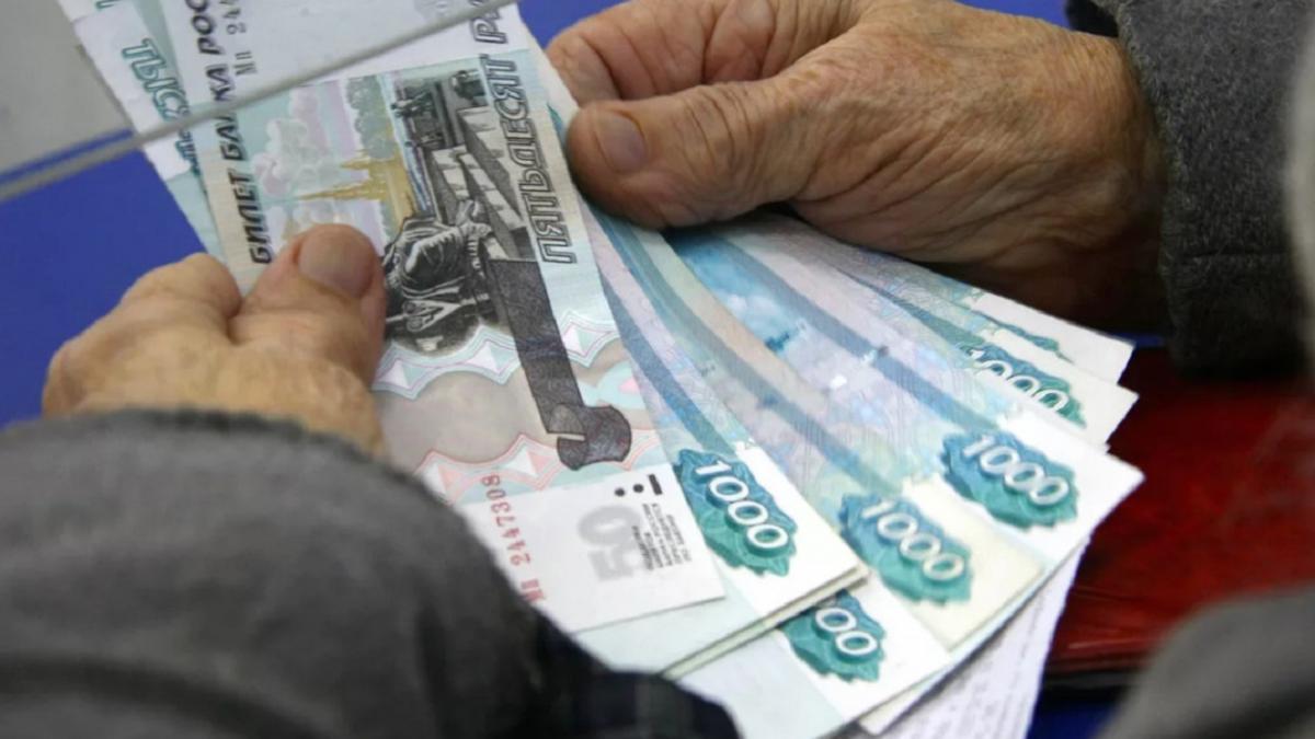 Государство застрахует пенсионные накопления россиян Государство бесплатно застрахует пенсионные накопления россиян