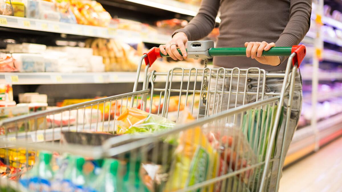 В Росконтроле объяснили, как грамотно покупать продукты впрок Покупка продуктов