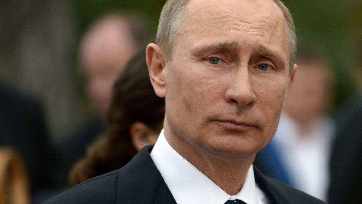Владимир Путин заявил, что власти не планируют вводить жесткий карантин Владимир Путин
